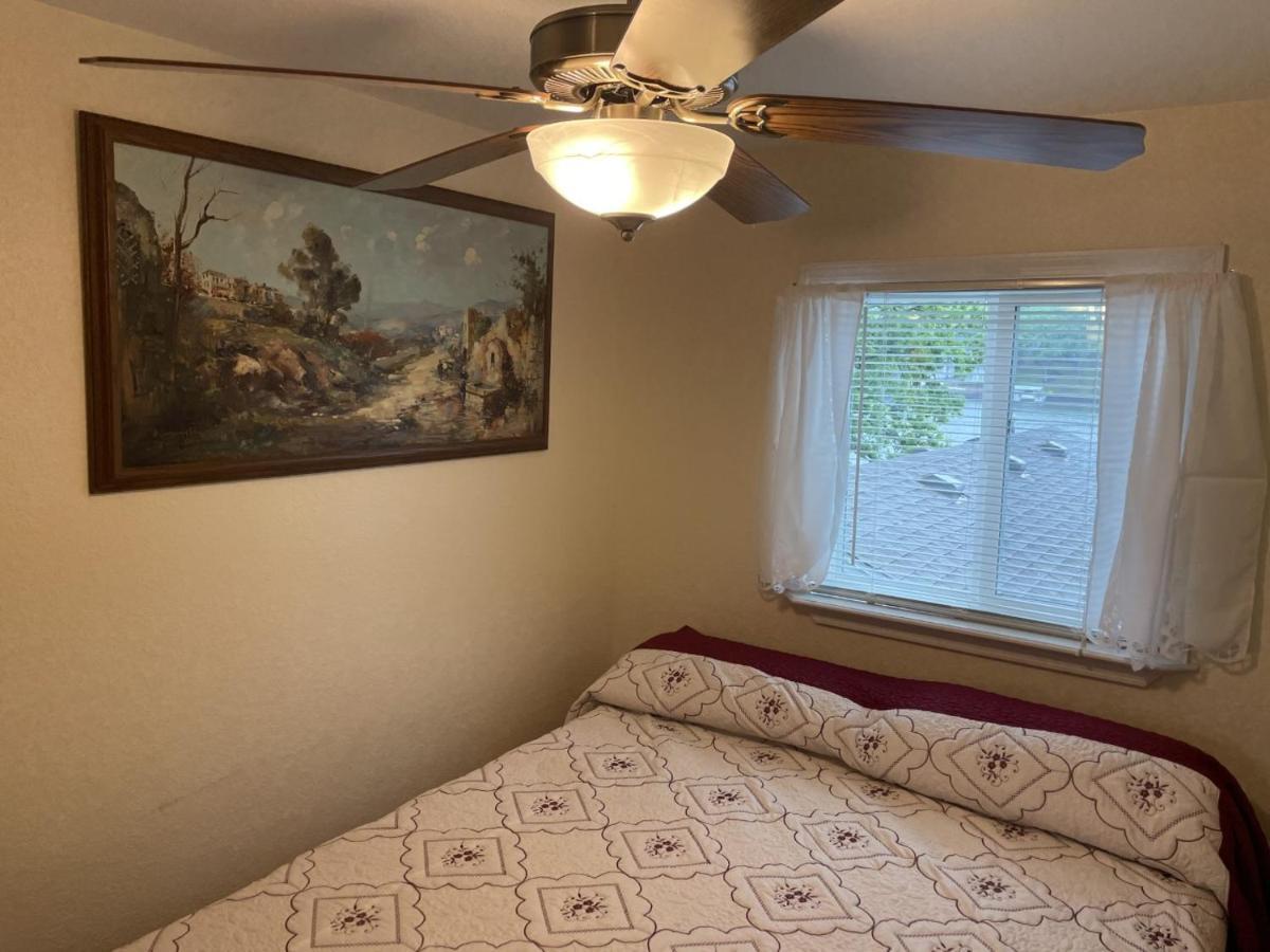 Loft , Boat Dock, 2 Bedrooms , Pet Friendly Gravois Mills المظهر الخارجي الصورة