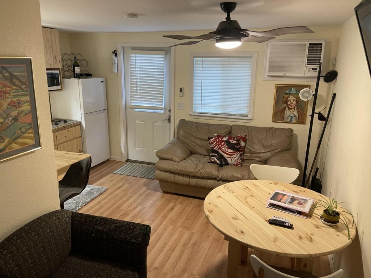 Loft , Boat Dock, 2 Bedrooms , Pet Friendly Gravois Mills المظهر الخارجي الصورة